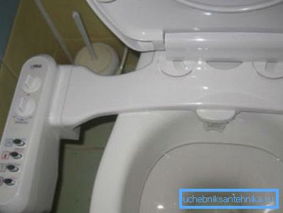 Copriwater con doccia igienica Copriwater con doccia igienica