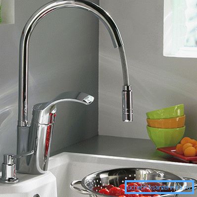 Modello di cucina con un tubo Modello di cucina con un tubo
