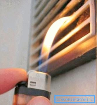La ventilazione della cucina dovrebbe essere sufficientemente efficace da liberare la stanza dal monossido di carbonio e dagli odori di cottura. La ventilazione della cucina dovrebbe essere sufficientemente efficace da liberare la stanza dal monossido di carbonio e dagli odori di cottura.