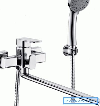 Miscelatore monocomando in ottone Miscelatore monocomando in ottone