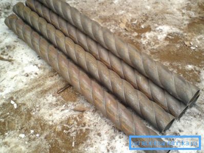 Foto amatoriale di prodotti simili senza rivestimento Foto amatoriale di prodotti simili senza rivestimento
