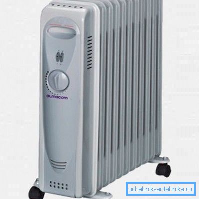 Radiatore dell'olio su 7 sezioni YL-A06-F-7 con ventilatore Radiatore dell'olio su 7 sezioni YL-A06-F-7 con ventilatore