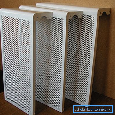 I prodotti metallici non differiscono in una varietà di forme, ma sono meglio tollerati dalle alte temperature. I prodotti metallici non differiscono in una varietà di forme, ma sono meglio tollerati dalle alte temperature.