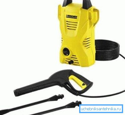 Mini-lavabo che può essere utilizzato come fonte di pressione per la pulizia idrodinamica Mini-lavabo che può essere utilizzato come fonte di pressione per la pulizia idrodinamica