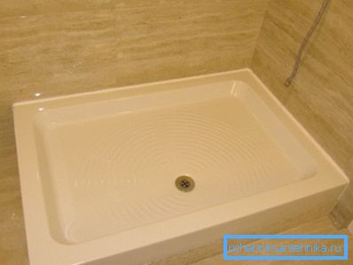 La foto mostra un prodotto ceramico. La foto mostra un prodotto ceramico.