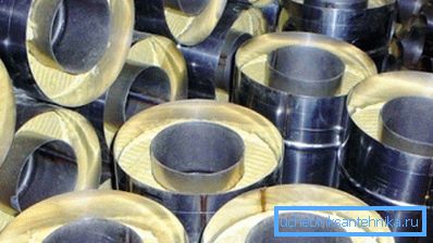 Nella foto: gli elementi con un diametro interno di 115-120 mm sono più spesso utilizzati nell'edilizia privata. Nella foto: gli elementi con un diametro interno di 115-120 mm sono più spesso utilizzati nell'edilizia privata.