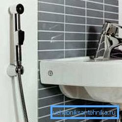 Nella foto: il design è semplice e funzionale e può essere installato in qualsiasi stanza. Nella foto: il design è semplice e funzionale e può essere installato in qualsiasi stanza.