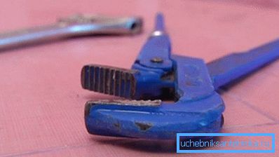 Nella foto - tasti regolabili e Nella foto - tasti regolabili e