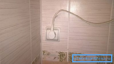 Nella foto - una presa per il collegamento della caldaia. Nella foto - una presa per il collegamento della caldaia.