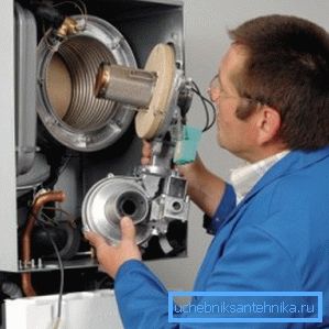 Nella foto: spese di installazione, manutenzione e riparazione in conformità con gli standard di sicurezza stabiliti. Nella foto: spese di installazione, manutenzione e riparazione in conformità con gli standard di sicurezza stabiliti.