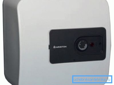 Scaldabagno accumulatore per 10 litri sotto il lavello ARISTON PRO 10 ST R / 3 Scaldabagno accumulatore per 10 litri sotto il lavello ARISTON PRO 10 ST R / 3