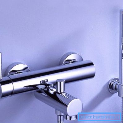 La presenza del termostato nel design aumenta notevolmente l'usabilità La presenza del termostato nel design aumenta notevolmente l'usabilità