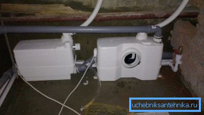 La pompa consentirà l'installazione di apparecchiature sanitarie nel seminterrato dell'edificio. La pompa consentirà l'installazione di apparecchiature sanitarie nel seminterrato dell'edificio.