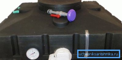 Modello economico che può essere installato sul tetto della doccia Modello economico che può essere installato sul tetto della doccia