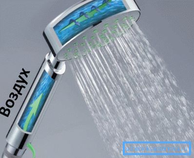 Alcuni disegni inoltre eseguono l'aspirazione d'aria, per la successiva miscelazione con acqua e creando un certo effetto. Alcuni disegni inoltre eseguono l'aspirazione d'aria, per la successiva miscelazione con acqua e creando un certo effetto.