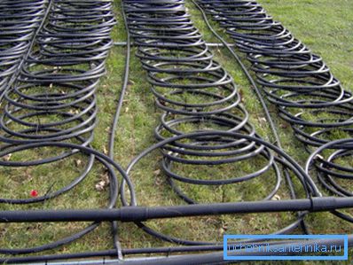 Alcuni sistemi di riscaldamento richiedono l'installazione di apparecchiature complesse e costose. Alcuni sistemi di riscaldamento richiedono l'installazione di apparecchiature complesse e costose.