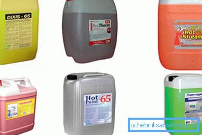 Liquidi refrigeranti non congelanti per impianti di riscaldamento di vari produttori. Liquidi refrigeranti non congelanti per impianti di riscaldamento di vari produttori.