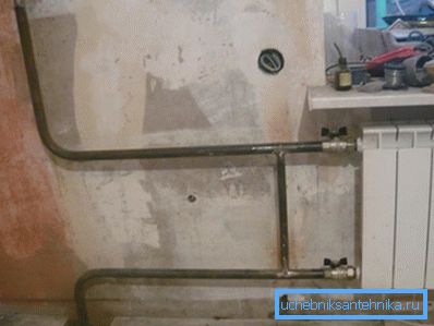 Nuovo montante nel sistema di riscaldamento Nuovo montante nel sistema di riscaldamento