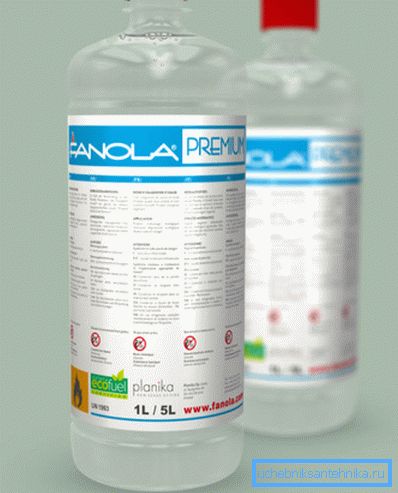 Combustibile organico per l'uso nei caminetti Combustibile organico per l'uso nei caminetti