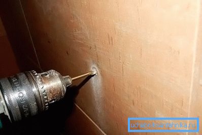 Fori per l'installazione del lavello