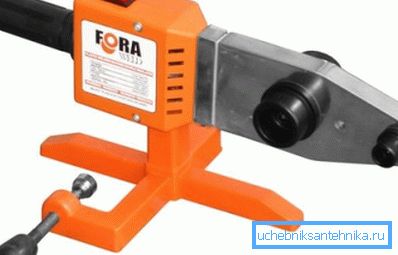 Saldatore con ugelli di diverso diametro Saldatore con ugelli di diverso diametro
