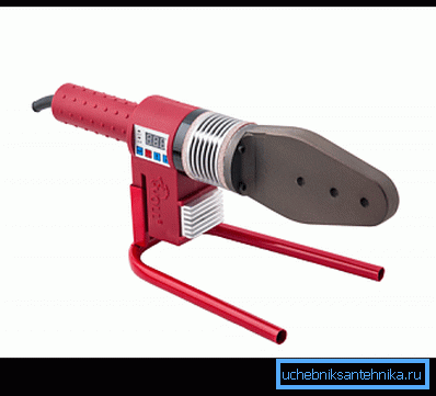 Saldatore con rivestimento in teflon dell'elemento riscaldante. Saldatore con rivestimento in teflon dell'elemento riscaldante.