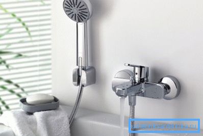 Prima di fare il rubinetto nel bagno, è necessario selezionare un design adatto. Prima di fare il rubinetto nel bagno, è necessario selezionare un design adatto.