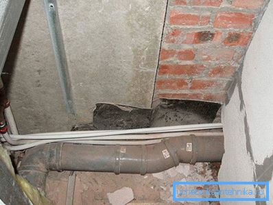 3965 Tubo di scarico lungo per spostare la toilette su una lunga distanza
