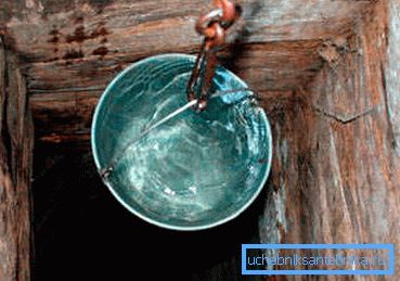 L'approvvigionamento di acqua potabile sarà logico organizzare da un pozzo con acqua pulita. L'approvvigionamento di acqua potabile sarà logico organizzare da un pozzo con acqua pulita.