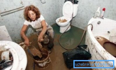 Lo sfortunato risultato di intasamento nella toilette - impedisce il suo verificarsi Lo sfortunato risultato di intasamento nella toilette - impedisce il suo verificarsi