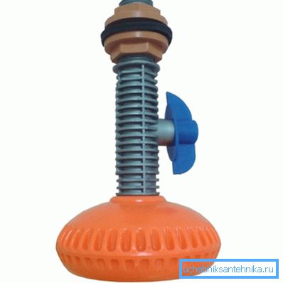 Annaffiatoio di plastica con valvola Annaffiatoio di plastica con valvola
