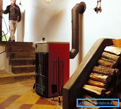 Il lancio del legno deve essere fatto manualmente. Il lancio del legno deve essere fatto manualmente.