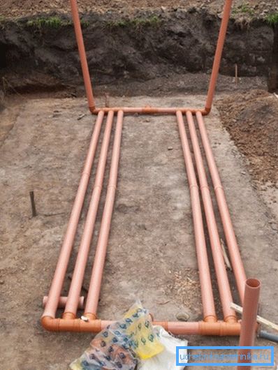 Scambiatore di calore sotterraneo per sistema di ventilazione Scambiatore di calore sotterraneo per sistema di ventilazione