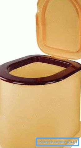 Modello in polipropilene di una tazza del water per dare Modello in polipropilene di una tazza del water per dare
