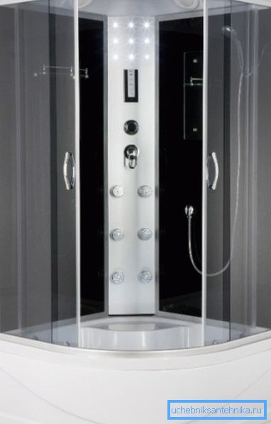 Ricorda che se utilizzi un piatto doccia alto 90x90, le porte saranno scorrevoli, le opzioni di rotazione vengono utilizzate solo con pallet bassi e medi Ricorda che se utilizzi un piatto doccia alto 90x90, le porte saranno scorrevoli, le opzioni di rotazione vengono utilizzate solo con pallet bassi e medi