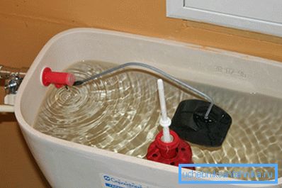 Il galleggiante potrebbe rompersi e quindi inizierà ad affondare in acqua, rispettivamente, e la regolazione del livello dell'acqua nel serbatoio ne risentirà. Il galleggiante potrebbe rompersi e quindi inizierà ad affondare in acqua, rispettivamente, e la regolazione del livello dell'acqua nel serbatoio ne risentirà.