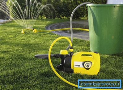 Sistema di irrigazione portatile per un sito di campagna. Sistema di irrigazione portatile per un sito di campagna.