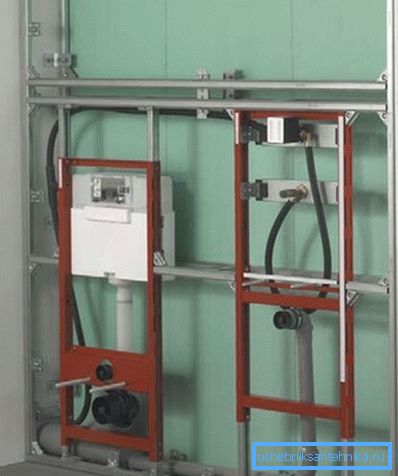 Dopo l'installazione dell'installazione appendere un bagno - una questione di diversi minuti Dopo l'installazione dell'installazione appendere un bagno - una questione di diversi minuti