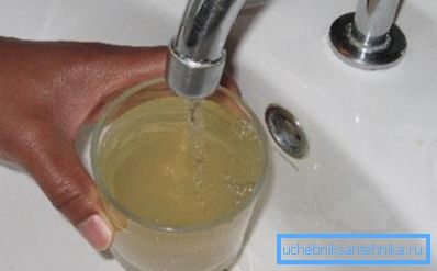 I consumatori dovrebbero essere informati di una diminuzione della qualità dell'acqua.