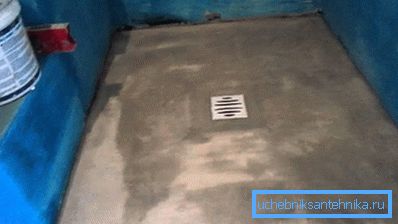La superficie del pavimento dopo il massetto di finitura indurente La superficie del pavimento dopo il massetto di finitura indurente