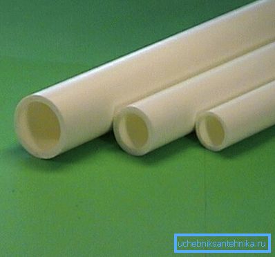 Presenta prodotti in polipropilene.