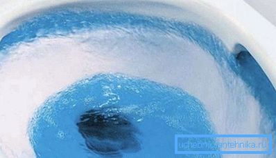 Con la giusta turbolenza, l'acqua lava anche i luoghi più inaccessibili. Con la giusta turbolenza, l'acqua lava anche i luoghi più inaccessibili.