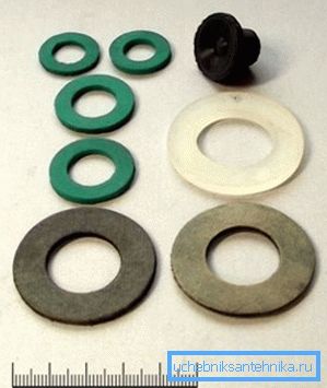 Quando si smonta la struttura, è necessario fare immediatamente attenzione a disporre di un set completo di guarnizioni in gomma o silicone, che devono essere sostituite senza errori. Quando si smonta la struttura, è necessario fare immediatamente attenzione a disporre di un set completo di guarnizioni in gomma o silicone, che devono essere sostituite senza errori.