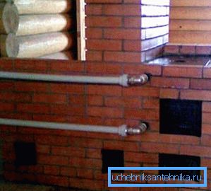 Un esempio di una combinazione di piano cottura e scambiatore di calore Un esempio di una combinazione di piano cottura e scambiatore di calore