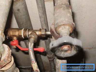 Un esempio di porte sovietiche Un esempio di porte sovietiche