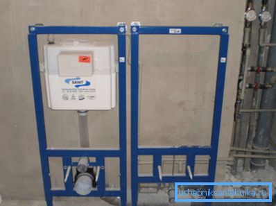 Cornici per WC e bidet. Cornici per WC e bidet.