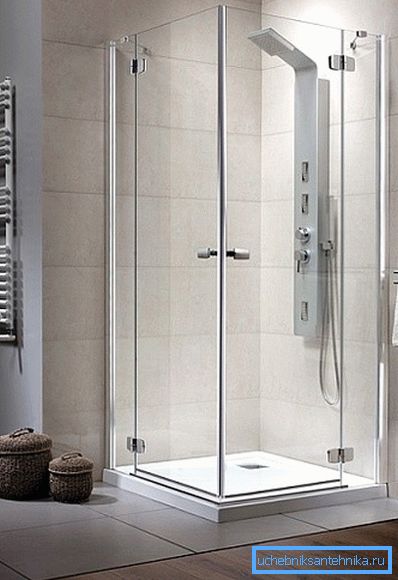 Porte del remo per una cabina doccia 90х90 cm Porte del remo per una cabina doccia 90х90 cm