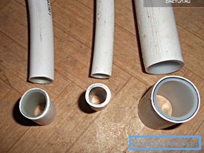 Diversi diametri di tubi metallici Diversi diametri di tubi metallici
