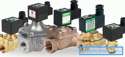 Vari prodotti elettromagnetici di diversi diametri Vari prodotti elettromagnetici di diversi diametri
