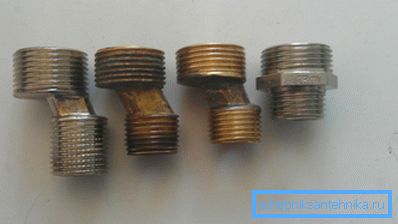 Le dimensioni dell'eccentrico per il miscelatore possono essere diverse e dipendono dal design del miscelatore e del rivestimento Le dimensioni dell'eccentrico per il miscelatore possono essere diverse e dipendono dal design del miscelatore e del rivestimento
